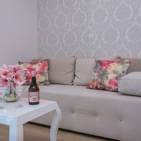 Apartman Sunshine Makarska Esterno foto