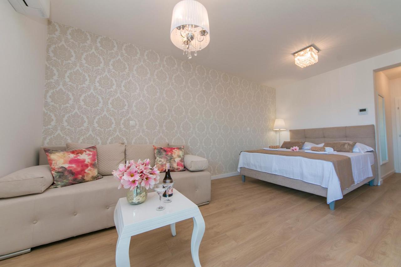 Apartman Sunshine Makarska Esterno foto